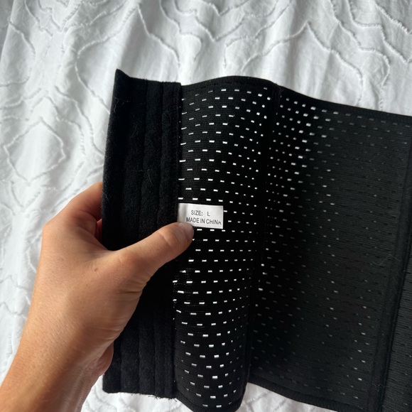 Black Shapewear Corset Inmate Silever Hooks - Picture 3 of 6